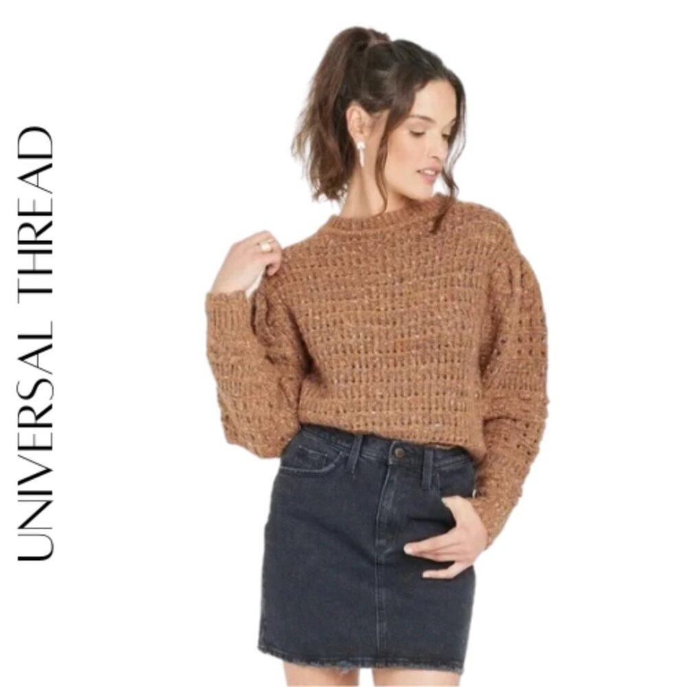 Universal Thread Brown Cropped Crewneck Sweater M NWT Cozy Textured Minimalist